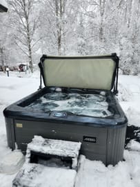 Mökki 4 Ulkoporeamme