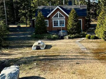 2 / 26: rantakallio-52383-18