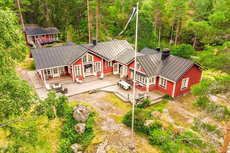 Vuokramökki - 260 m² Merenrantahuvila Porvo | Nettimökki