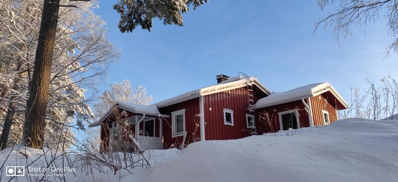 kolmen-makuuhuoneen-moekki-53273-1