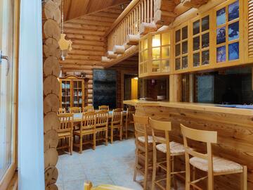 hirsinen-aapishovi-lomapaikka-53928-7