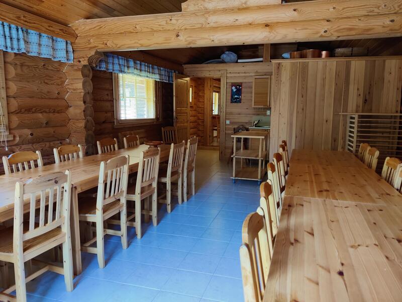 hirsinen-aapishovi-lomapaikka-53928-23