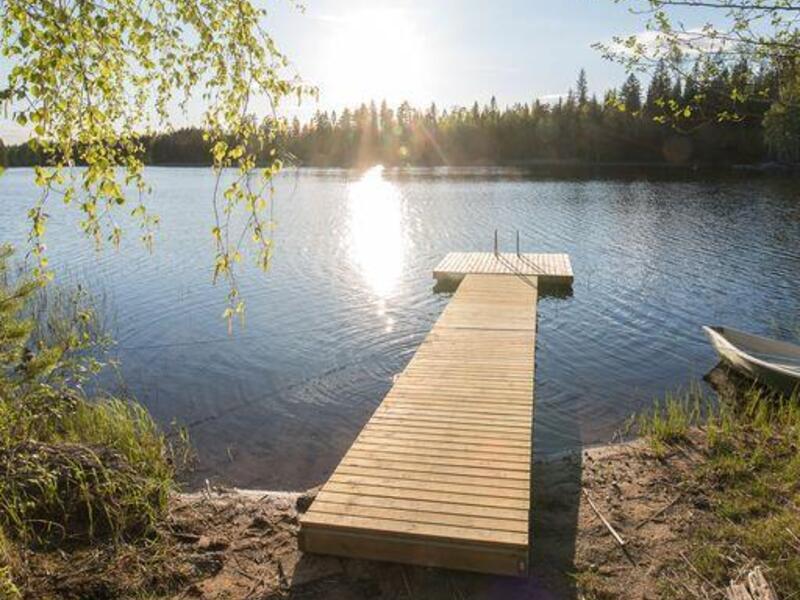 hirsimoekki-vaelivaeylaellae-53932-1