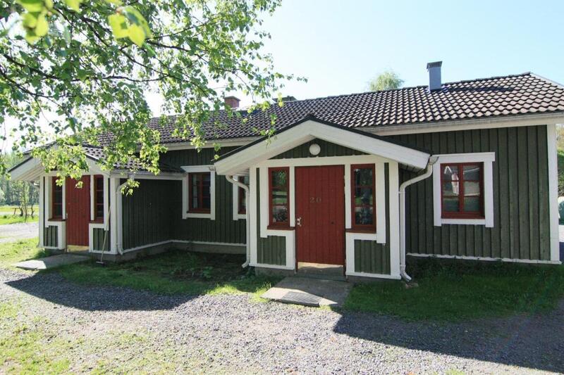 kolmen-makuuhuoneen-lomakotitalo-oma-sauna-54130-1