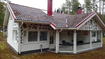 LOMAPARATIISI 1/1B vko 25 (Keskuskarintie 4), 6 hengen paritalo