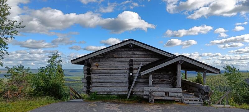 toermiaeinen-5-1-hengen-huoneisto-54614-1