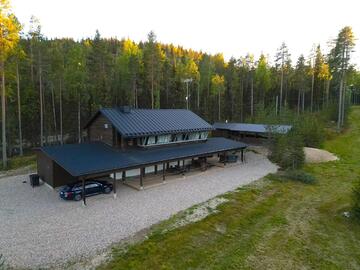 LOIHTU (ent. Villa Stadion), 15 hengen mökki