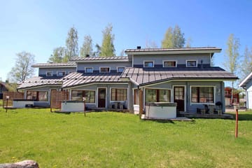 Hiihtäjänmaja 7, 8 hlön rivitalo, Himoslaakso, Län...