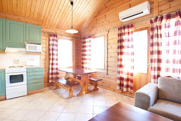 himoshovi-10-6-hloen-paritalo-himoslaakso-laensi-himos-54779-6