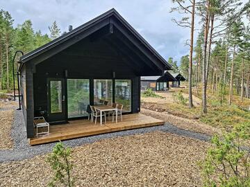 Kopparö Loma-asunto 1mh, sauna ja parvi. Merinäkoala.