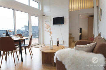 villa-aurora-56950-0