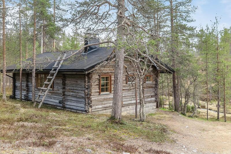 kuukkeli-log-houses-aurora-ca-57026-0