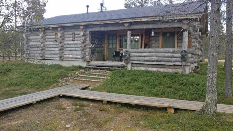 kuukkeli-log-houses-villa-aurora-pupula-57235-17