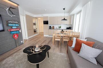 Superior Suite 2 bedroom apartment 212, 4+2 hengen huoneisto