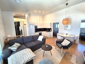 Loikua, 4+2 hengen paritalohuoneisto